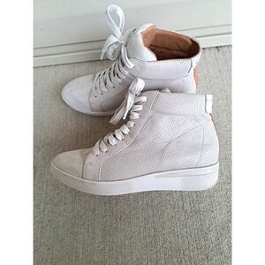Gentle Souls Kenneth Cole Helka  Leather High-Top Sneakers 8.5 M Comfort Lace up